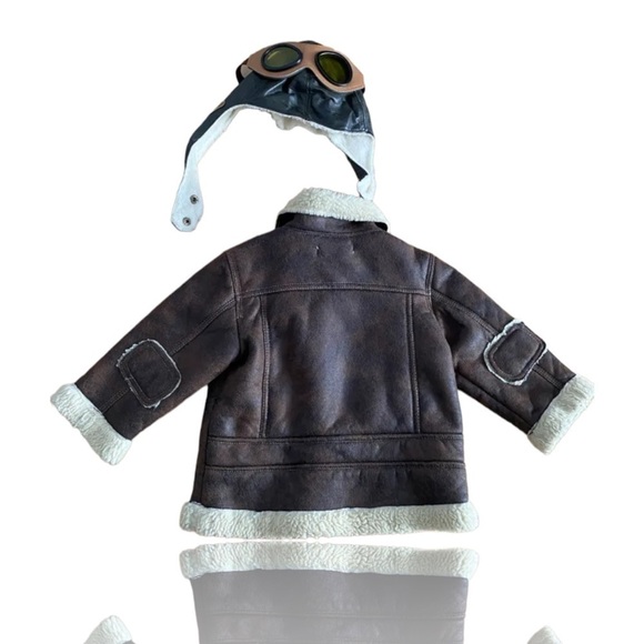 Tom & Kiddy Pilot Costume - Picture 3 of 5